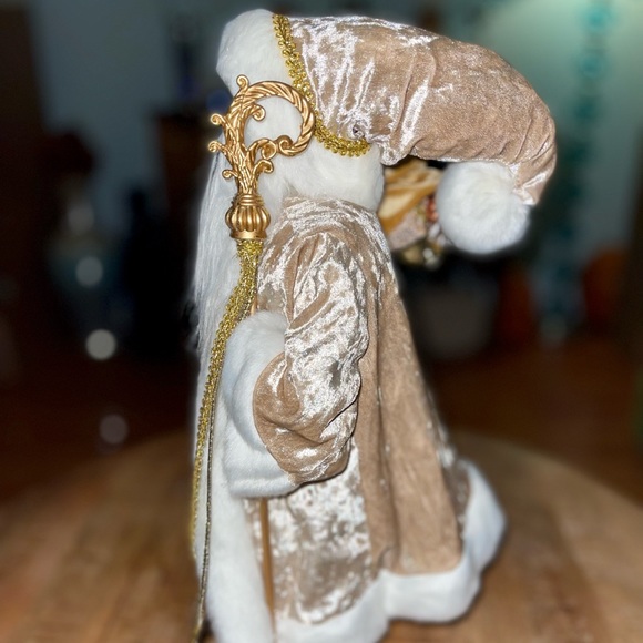Santa Clause Golden Elegant Christmas Old St. Nick - Picture 7 of 8